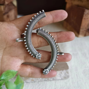 Geoxideerde Oor Manchet Jhumka Oorbellen Voor Dames En Meisjes Zilveren Replica Oor Manchetten Voor Dames En Meisjes Passen <span class=keywords><strong>Indian</strong></span> Sieraden Aan