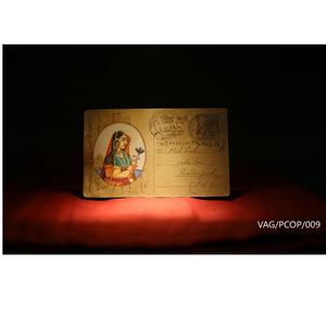 Tarjetas postales decorativas pintadas a mano con un diseño moderno y elegante para decoración de pared. - Product Image 2