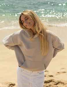 OEM Sweat à capuche de haute qualité pour femmes avec poche kangourou Sweat-shirt en polaire brodé avec logo personnalisé pour l'hiver - Product Image 5