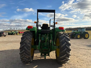 Nouveau Tracteur John Deere 7130R 4x4 2x4 90 CV d'occasion, Matériel agricole, Boîte de vitesses, Transmission par engrenages, Prix usine, Vente en gros - Product Image 3