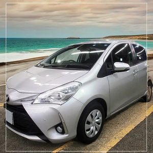 Cruisee Toyotaa Vitzz Yariss Turbo Diesel Berline ACC Régulateur de vitesse FWD Drive R18 Pneus Sièges en cuir foncé Boîte de vitesses automatique - Product Image 1