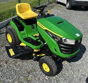 Tondeuse à gazon d'occasion et neuve de qualité d'origine John For Deere X107 à vendre - Product Image 1