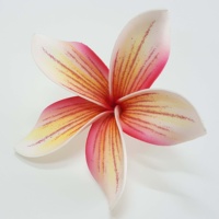 Produit de qualité supérieure de Plumeria Frangipani Foam Flower avec motif d'impression de tatouage unique (Pack 100 pièces)