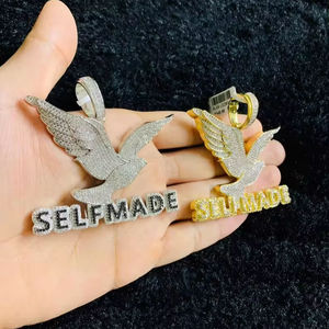 Colgante de Plata de Ley 925 con Diseño de Pájaro y Letra, Estilo Punk Hip Hop, con Moissanita Blanca, Bañado en Rodio y Oro de 14K, para Regalo Unisex o Fiesta - Product Image 1