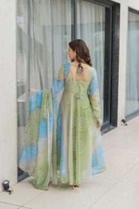Vesta Exports Designer de luxe Dhoti Costume fait à la main décontracté de haute qualité Vêtements Automne Doublure en soie Fil-Paillettes Broderie Dentelle - Product Image 2