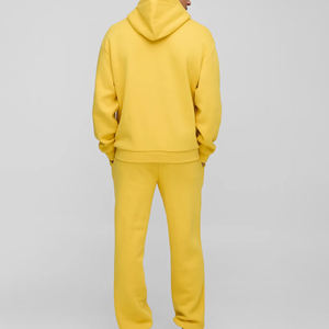 Conjunto de chándal ligero para hombre, el mejor precio al por mayor, estilo Streetwear, chándal de secado rápido para hombre/chándal personalizado de diseño OEM para hombre - Product Image 2