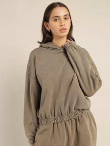 Ligero mejor venta en línea mujeres ácido lavado sudaderas Streetwear logotipo personalizado manga larga Sudadera con capucha para las mujeres - Product Image 6