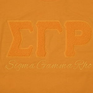 Camiseta Dorada de Chenille de la Hermandad Sigma Gamma Rho para Mujer, Camiseta de Manga Corta con Letras Griegas, Prenda de Algodón Premium, Ropa Griega - Product Image 6