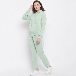 2025 diseño personalizado de alta calidad para mujer XL polar chándal transpirable de talla grande a prueba de viento conjuntos de invierno mejor precio bordado - Product Image 1