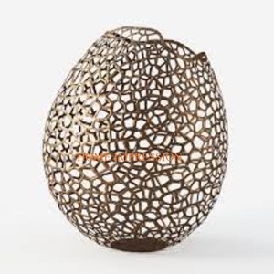 Floreros de aluminio de color dorado de la mejor calidad, decoración de mesa clásica, floreros de lujo hechos a mano a un precio razonable - Product Image 2