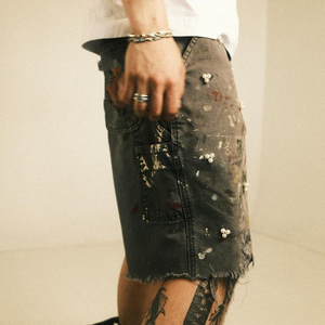 Shorts de sport pour hommes en denim non tissé respirant, avec logo personnalisé, effet vieilli et strass, pour le travail en extérieur et la course à pied – Vente chaude - Product Image 6