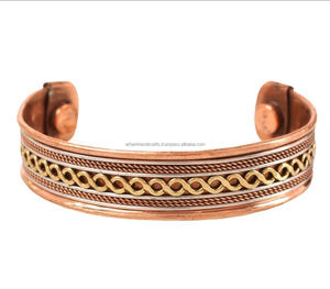 Pulsera de cobre para hombre y mujer, brazalete magnético con imanes, todo el diseño, brazalete de cobre, pulsera grabada personalizada de LUXURY CRAFTS - Product Image 5