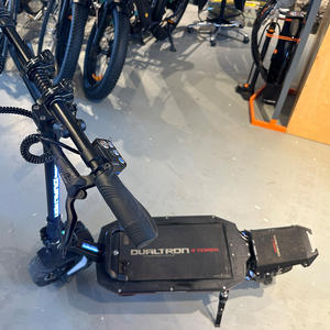 ACHETEZ EN TOUTE SÉCURITÉ NOUVELLE Trottinette électrique DualtronX Storm Limited |   Garantie de 3 ans Livraison rapide - Product Image 3