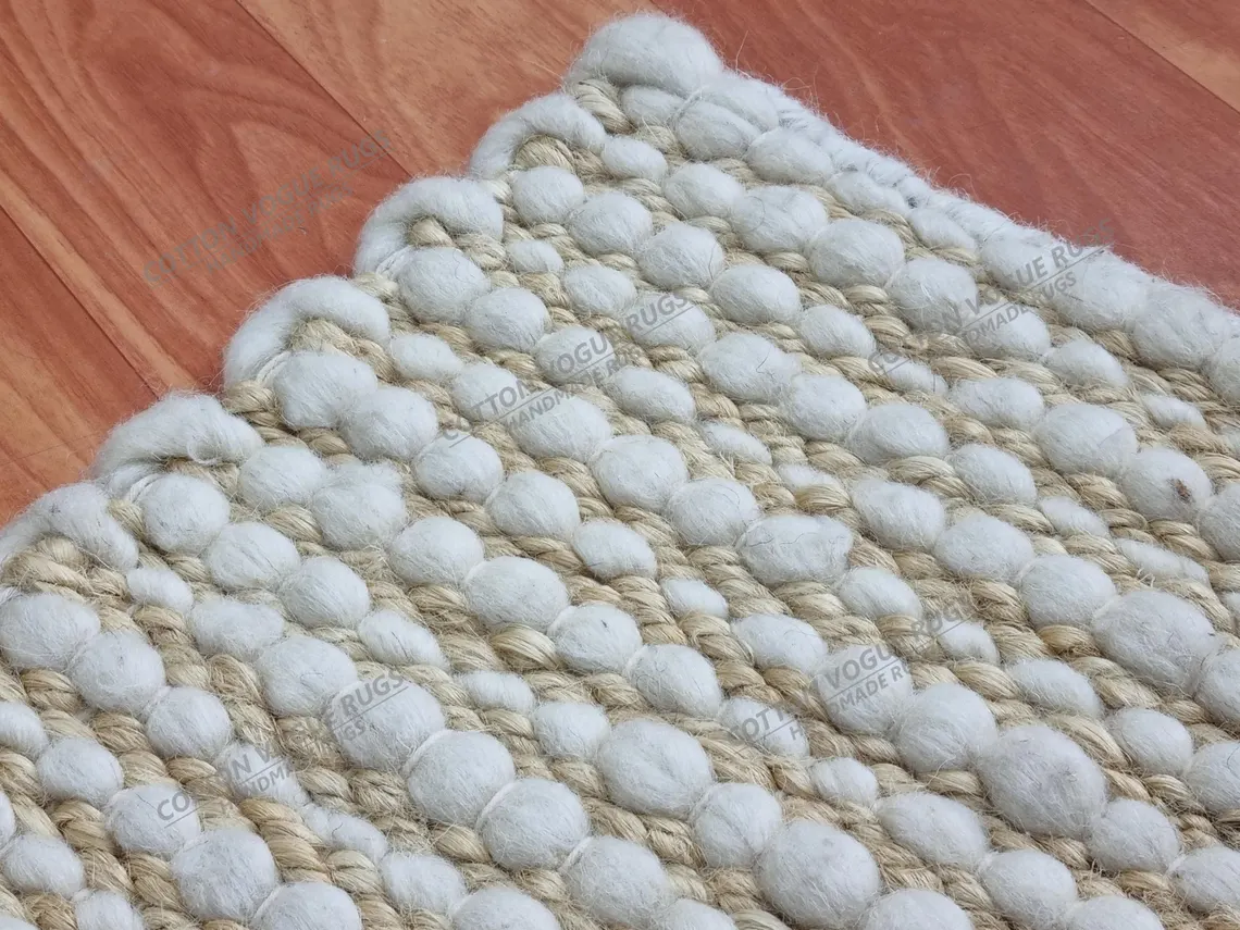 Identique à l'image