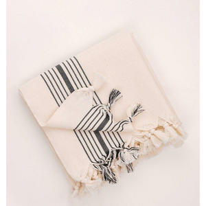 Toalla de baño Hammam Peshtemal de estilo turco 90x180cm 350gr Muselina absorbente Algodón Color negro natural Hecho en Turquía para el verano - Product Image 2