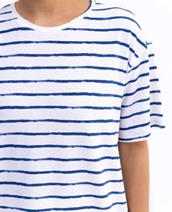 T-shirt femme de qualité supérieure décontracté coupe ample pour femme doux confortable et idéal pour superposer ou se détendre à la maison couleur jumelle - Product Image 4