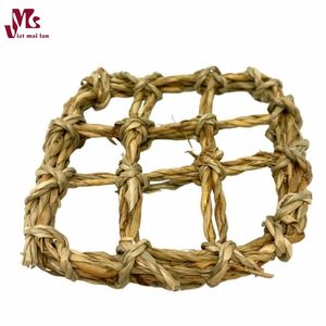 Estera de hierba, estera de cama tejida para animales pequeños, ropa de cama de hierba, nido, juguete para masticar, cama, juguete para loro, conejo - Product Image 3