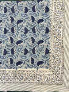 Nappe en coton imprimé grand bloc à main, gris doux, couverture de table d'automne et d'hiver, décoration de table à manger bohème, cadeau fait main pour la maison - Product Image 3