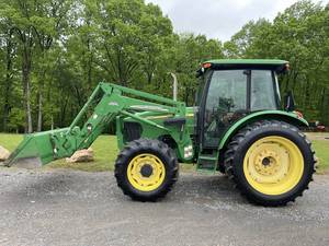 2005 jon รถแทรคเตอร์ Deere 5525ทำความสะอาดเดิม4x4WD 75HP รถตักดินมือสองใหม่ปั๊มล้อและกระปุกเกียร์เป็นส่วนประกอบหลัก - Product Image 2