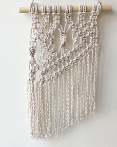 Colgador decorativo de pared de macramé de algodón personalizado y venta al por mayor colgante de pared ecológico color personalizado productos hechos a mano - Product Image 3