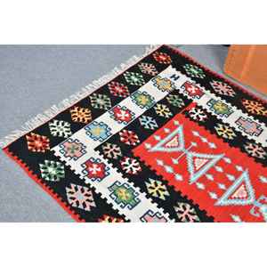 พรมตุรกีวินเทจขนาด 3.9x5.5 ฟุต พรมตกแต่งลายจุดสีดำ - Product Image 5