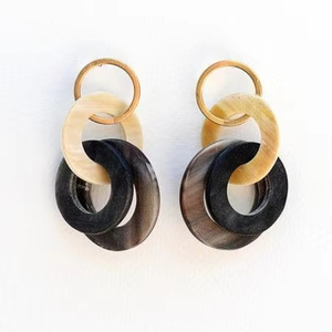 Prix de gros direct pour fabriqués à la main Vintage corne de buffle boucles d'oreilles forte demande pour les femmes filles tenue de fête de mariage inde - Product Image 1