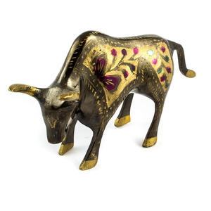 Statue de taureau en laiton multi-formes sur mesure, décoration en laiton de haute qualité, pièce de décoration en laiton - Product Image 3