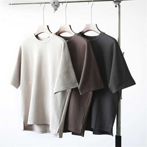 เสื้อยืดถักลายตัวอักษรผู้ชาย - Product Image 5