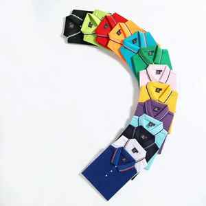 Polo de golf de poliéster transpirable ajustado con logotipo personalizado al por mayor para hombre diseño de patrón sólido - Product Image 6