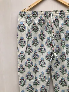 Conjunto de pijamas con estampado de bloques indios, ropa de noche de algodón puro Floral, traje de noche de verano suave, regalo perfecto para ella - Product Image 2