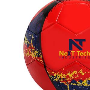 Balón de entrenamiento de fútbol de Next Tech Industries, material de PU para fines de entrenamiento con diseño personalizado y logotipo personalizado - Product Image 5