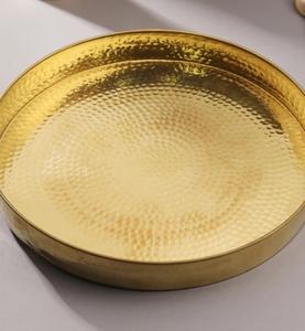 Plato tradicional de latón martillado a mano, elegancia de latón puro con un toque vintage, ideal para interiores clásicos, suministro a granel ofrecido - Product Image 4