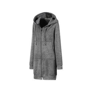 Vente en gros de robe à capuche avec poche et manches longues robe pull à capuche sweat d'hiver pour femmes à manches longues couleur unie - Product Image 1