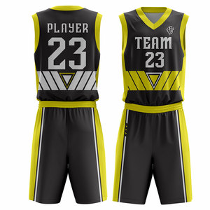 Uniformes de basket-ball en sublimation en gros Fabriqués en tissu 100% polyester Vêtements de sport Ensembles d'uniformes de basket-ball - Product Image 1