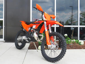 Herramienta Manual KTMS 250XC 2025 de Alta Eficiencia y Ligera para Acabado de Concreto, Precio de Descuento, Disponible para Envío a Todo el Mundo - Product Image 2