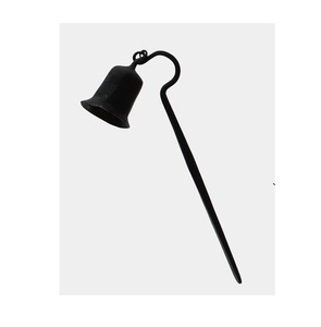 Abatidor de velas de hierro decorativo con mango fuerte para la iluminación diaria de velas, eventos religiosos, reuniones navideñas - Product Image 1