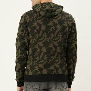 Vente en gros de sweats à capuche pour hommes de haute qualité, design camouflage, logo personnalisé, impression par sublimation, respirant, manches longues - Product Image 3