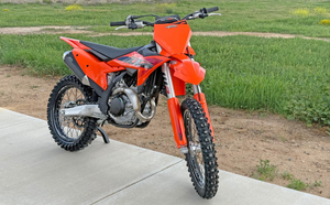 Prix réduit KTMs 450SX-F 2024 Disponible pour l'expédition dans le monde entier - Product Image 4