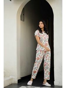 Conjunto indio de pijama de algodón hecho a mano, ropa de dormir de verano con estampado de bloques para mujer, ropa de descanso nupcial personalizada, regalo de boda ODM - Product Image 3