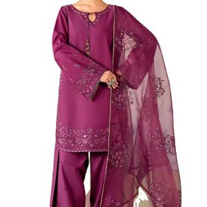 Vestidos de diseñador paquistaní Salwar Kameez tradicionales 2025 últimos vestidos de fiesta de césped para mujer ropa india y paquistaní - Product Image 1