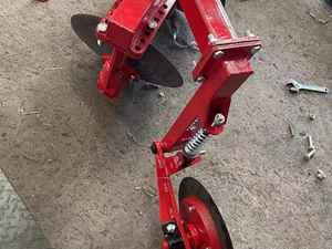 Meilleure offre de charrue à disques agricole montée sur tracteur, charrue tubulaire avec lames à bords tranchants, en stock maintenant. Meilleure offre. - Product Image 6