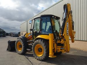 Retroexcavadora JCB 4CX Usada en Buenas Condiciones, JCB 4CX Económica con Amplia Gama de Accesorios, Alta Calidad, Precio Bajo al por Mayor - Product Image 4