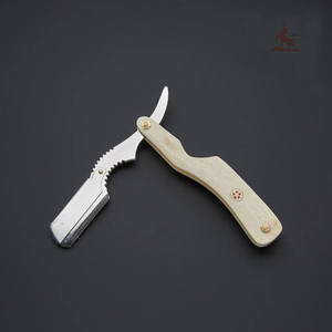 Maquinilla de afeitar recta de acero J2 hecha a mano para hombres, afeitado de peluquero personalizado, regalo, mango de hueso blanco, cuchillo OEM de Garganta Cortada en madera - Product Image 1