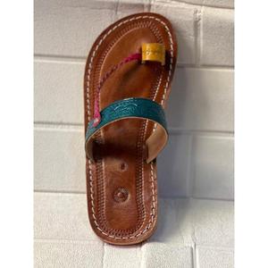 Cuir marocain de qualité supérieure, fabriqué à la main, en cuir de vache véritable, artisanat traditionnel, matériau naturel durable pour sacs, chaussures, ceintures - Product Image 1