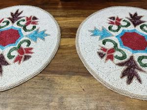 Sous-verre perlé personnalisé en usine, sous-verre en perles de verre fait à la main de style animal, dessous de plat, chemin de table142 - Product Image 5