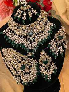<b>Women</b> Flower Shaped Jewellery Navratna Gold Plated Kundan Imitation Designer Necklace <b>Set</b> - Product Image 2