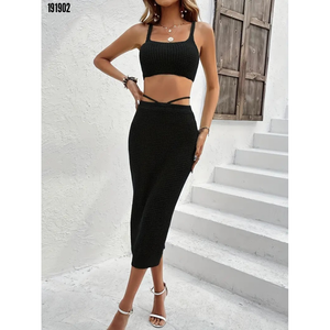 Conjunto de Dos Piezas de Punto para Mujer Jane's, Falda Corta con Tirantes y Detalle en la Cintura, con Abertura Profunda, 38373-Negro - Product Image 4