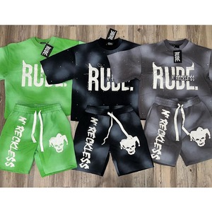 Transpirable personalizado Rhinestone parche bordado verano dos piezas chándales lavado ácido camiseta y sudor desgastado conjuntos cortos - Product Image 4