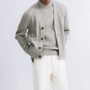 Nouveau cardigan en laine 100% respirant, coupe classique, avec logo frontal, chaud pour l'hiver, en vente - Product Image 6