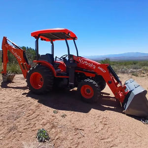 Retroexcavadora Kubota M62 2022, Remolcable, Equipo Agrícola, Motor Nuevo, Bomba Digital, Garantía de 3 Años, Accesorio de Garra - Product Image 1